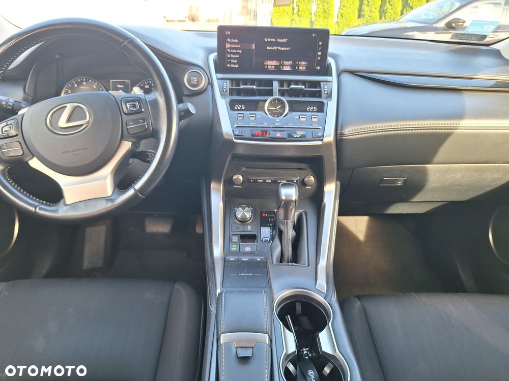 Lexus NX 300 Elegance 2WD - 16