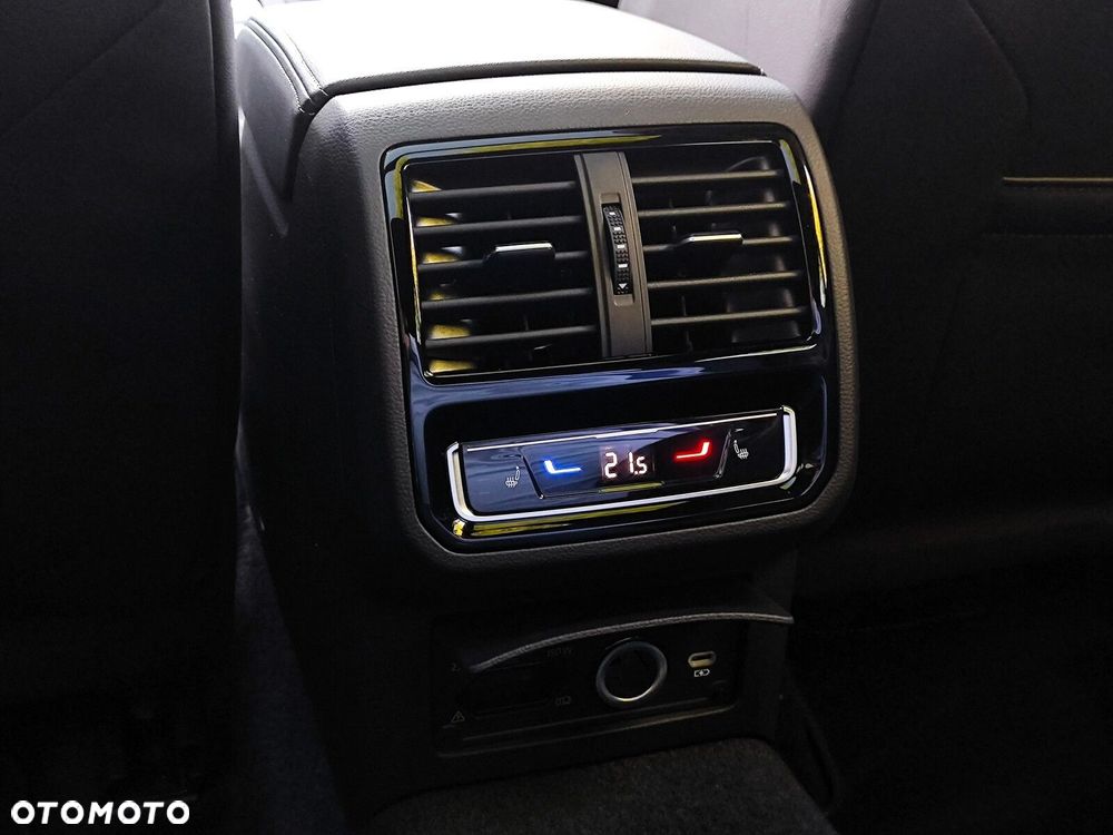 Volkswagen Arteon 2.0 TDI R-Line DSG - 15