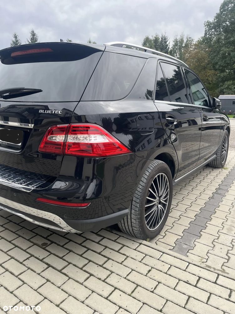 Mercedes-Benz ML 350 BlueTec 4-Matic - 7