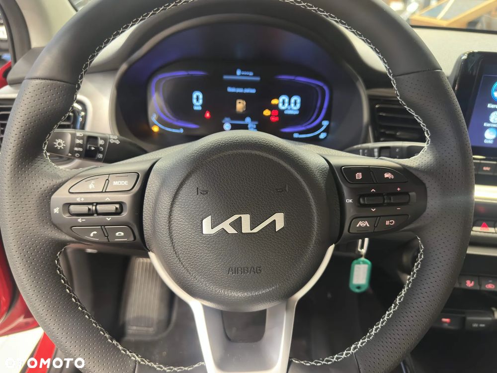 Kia Stonic 1.2 L - 8