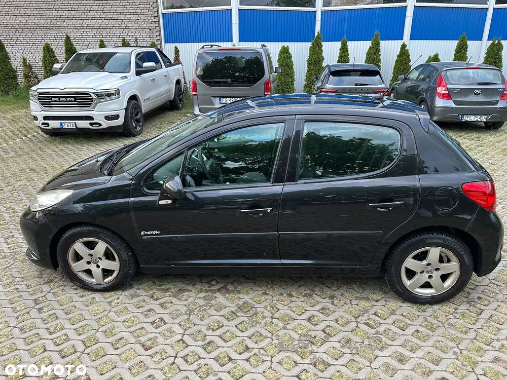 Peugeot 207 1.4 Presence Grand Prix - 5