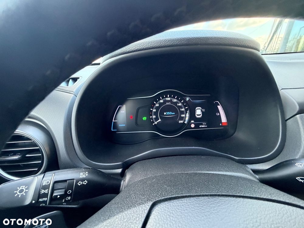 Hyundai Kona Electric 65kWh Platinum - 39