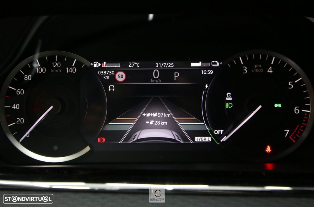 Land Rover Range Rover Evoque P300e R-Dynamic SE - 22