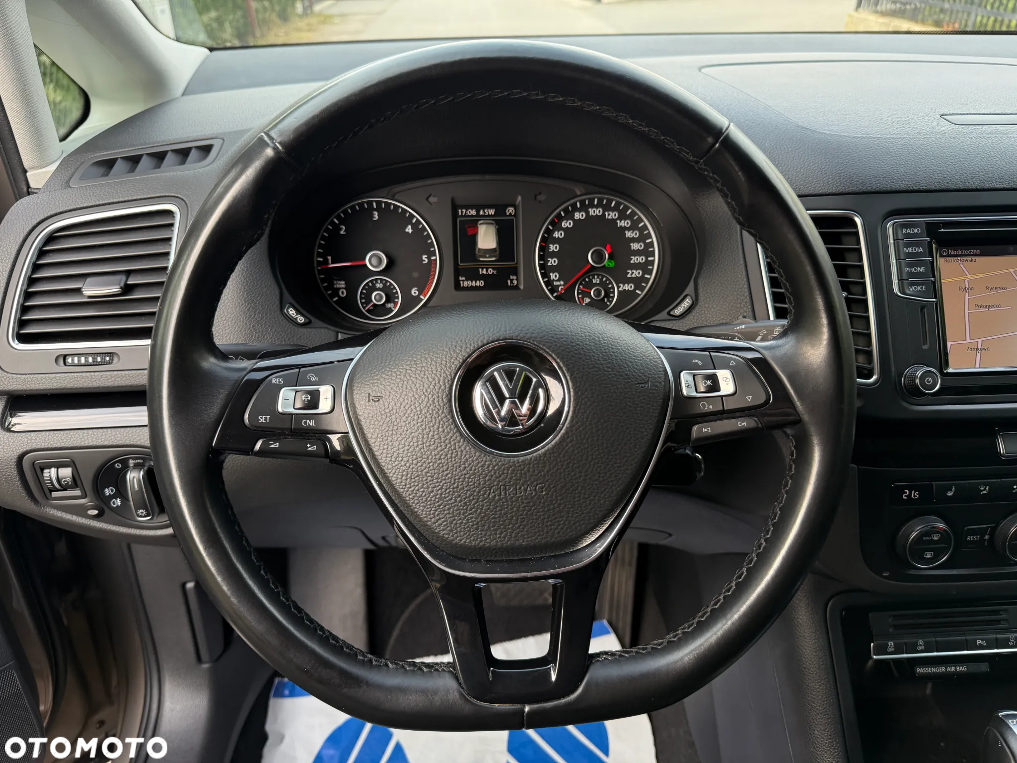 Volkswagen Sharan 2.0 TDI BMT Highline DSG - 26