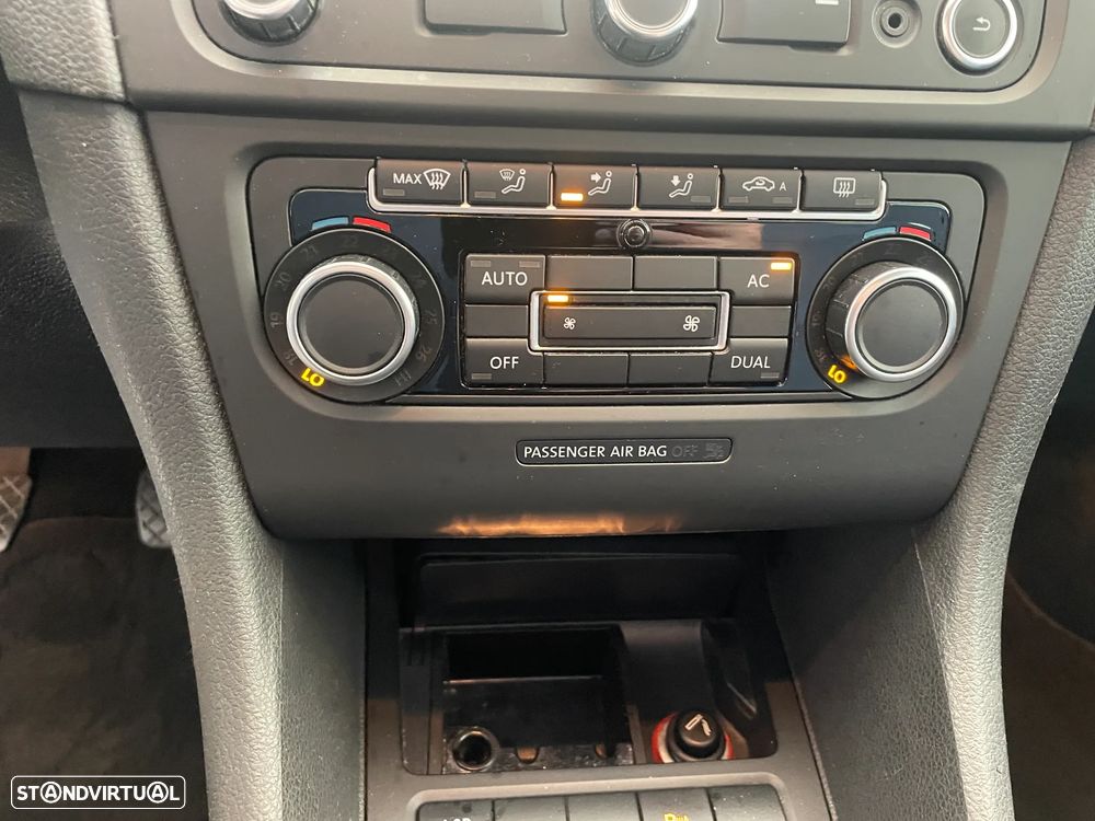VW Golf 2.0 TDi DPF Style - 21