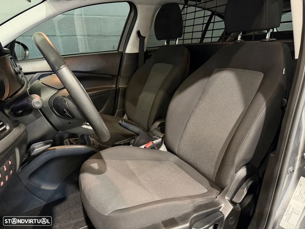 Fiat Tipo 1.3 M-Jet Comercial - 17