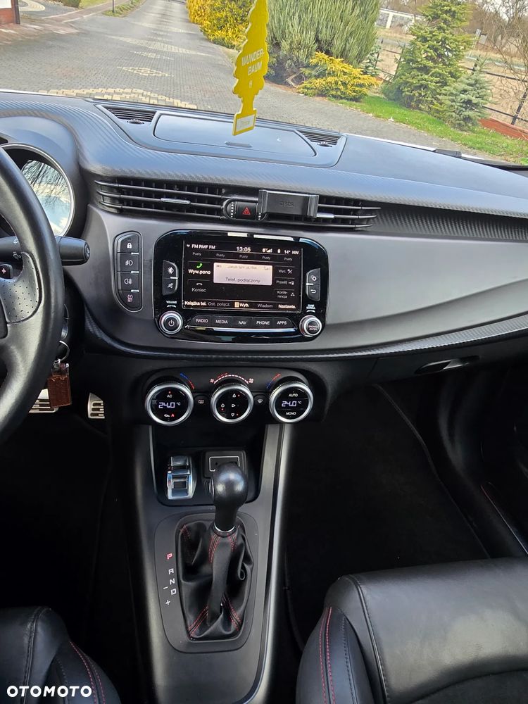 Alfa Romeo Giulietta 1.8 TBi 16V TCT Veloce - 23