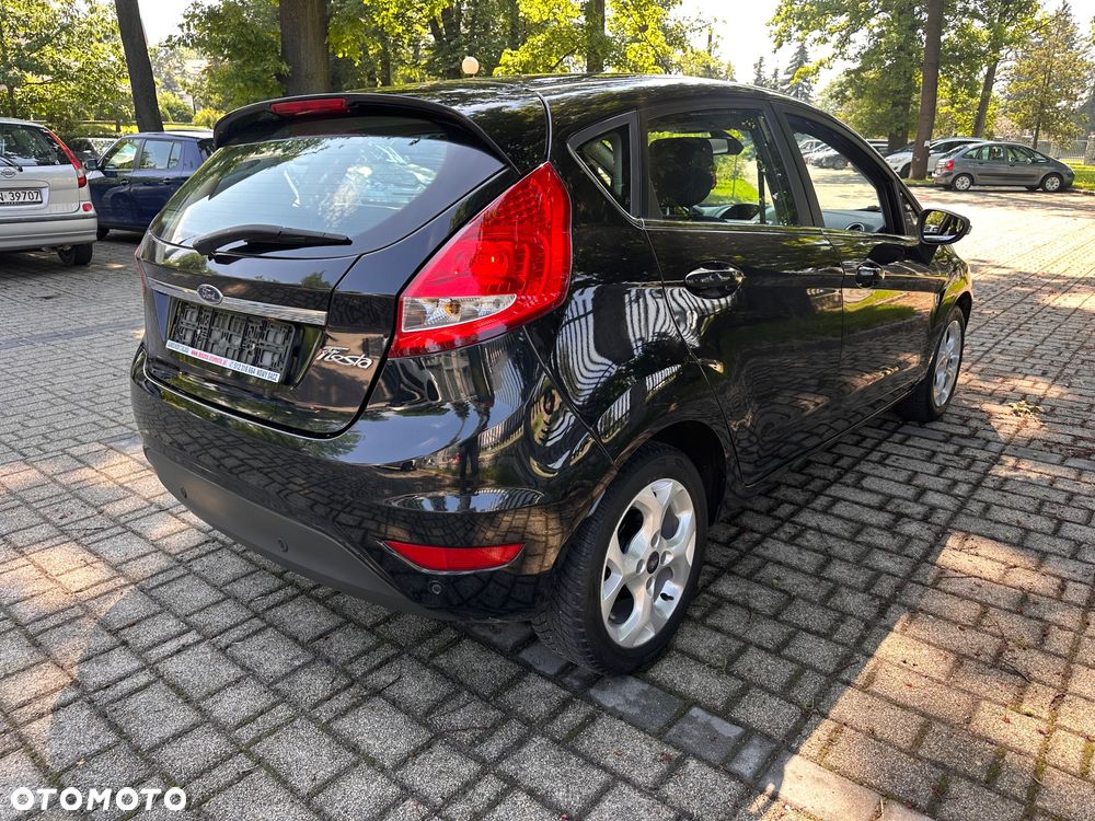 Ford Fiesta 1.25 Celebration - 2
