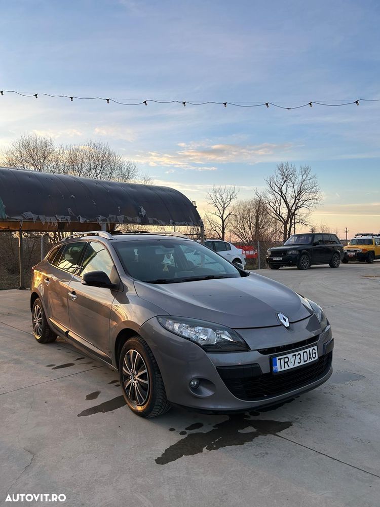 Renault Megane ENERGY dCi 110 Start & Stop Expression - 2