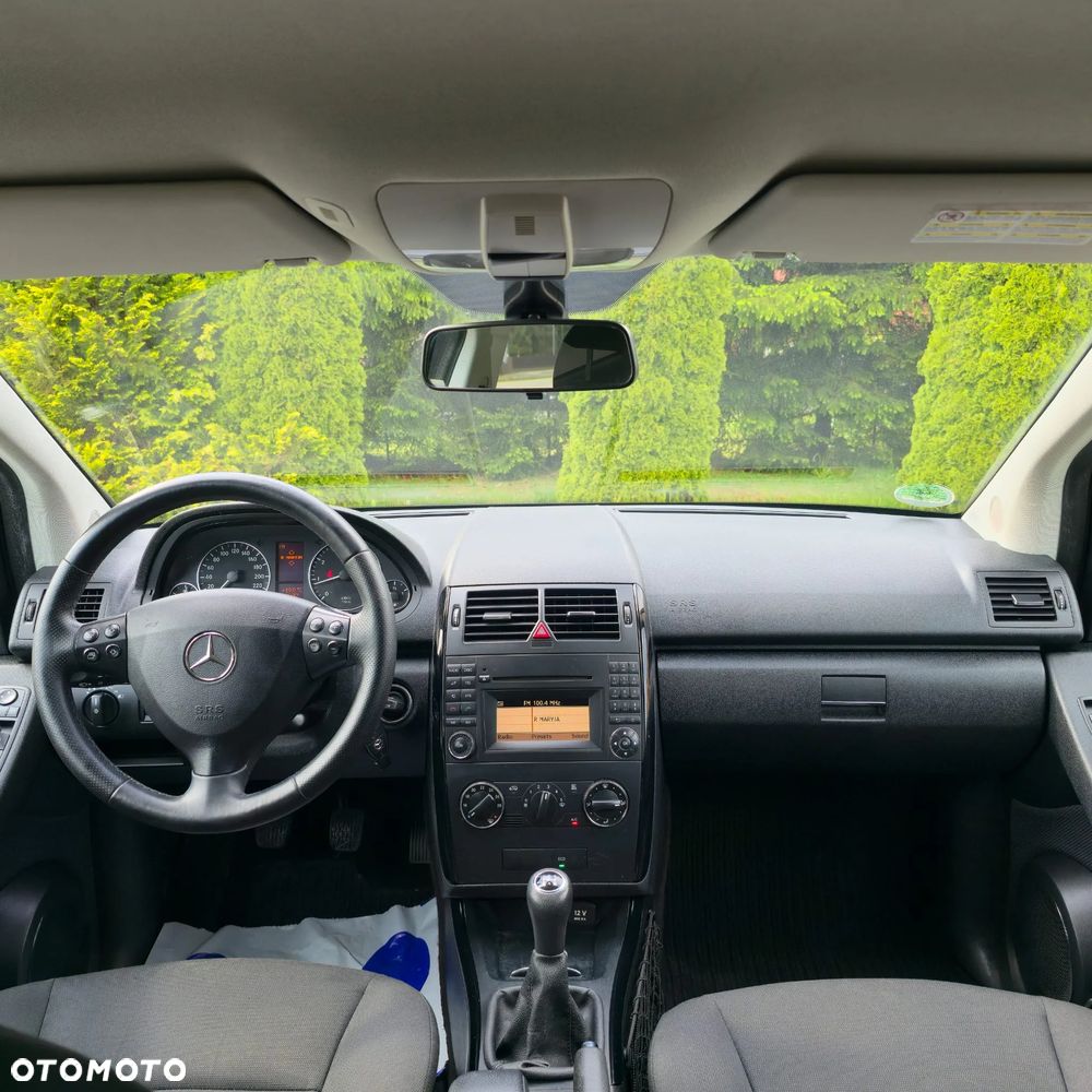 Mercedes-Benz Klasa A 160 BlueEFFICIENCY Avantgarde Special Edition - 27
