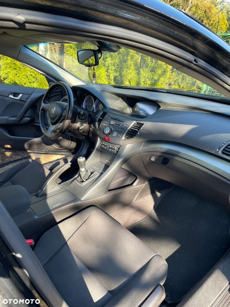 Honda Accord 2.0 Elegance - 12