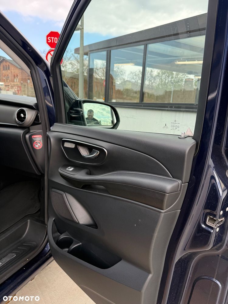 Mercedes-Benz Klasa V 250 (BlueTEC) d Avantgarde 7G-Tronic - 35