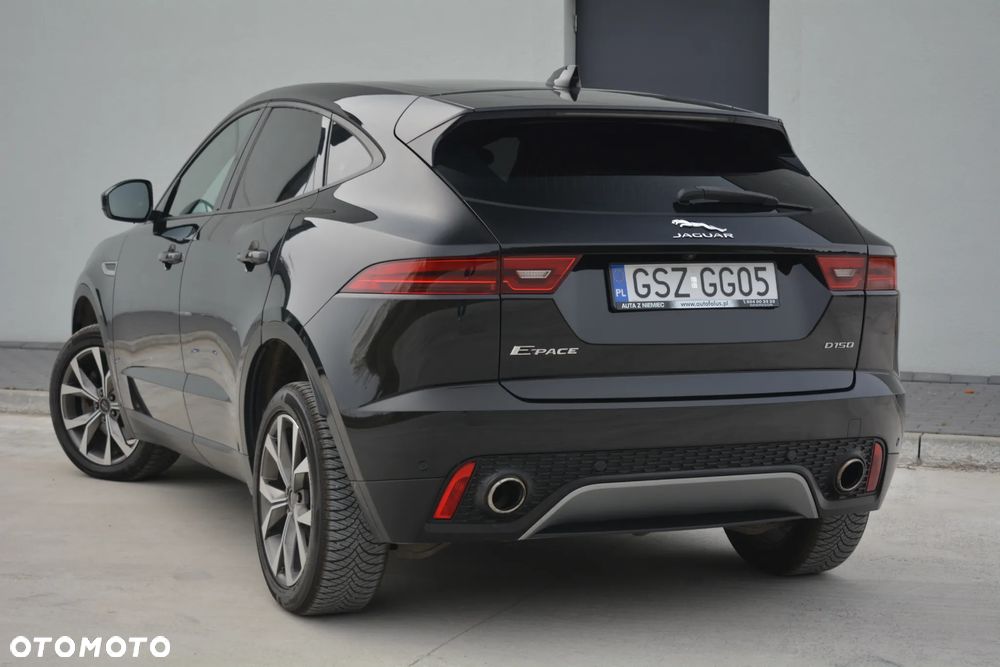 Jaguar E-Pace - 15