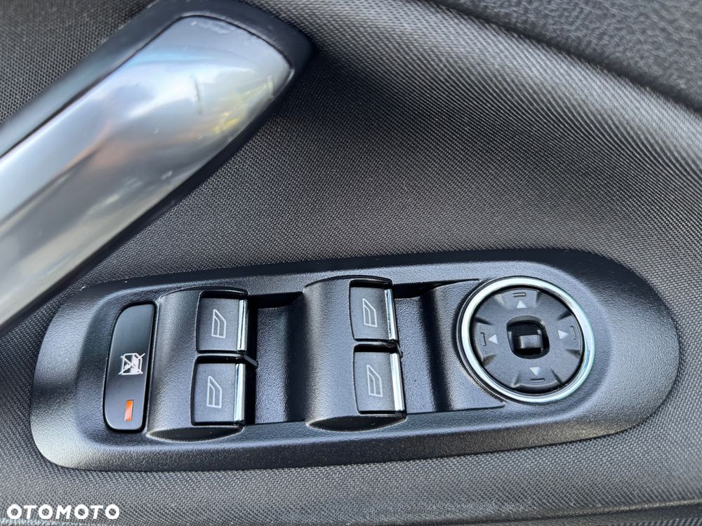 Ford Mondeo Fließheck Diesel Titanium - 37