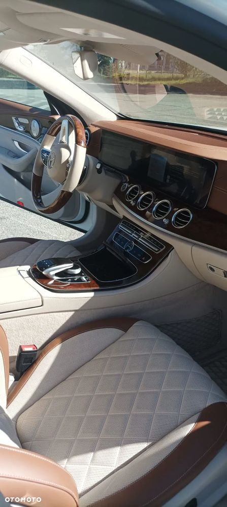 Mercedes-Benz Klasa E 450 4Matic 9G-TRONIC AMG Line - 11