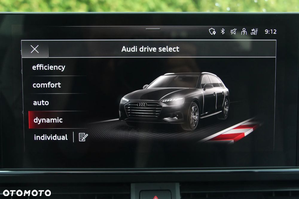 Audi A4 Avant 40 TDI quattro S tronic advanced - 32