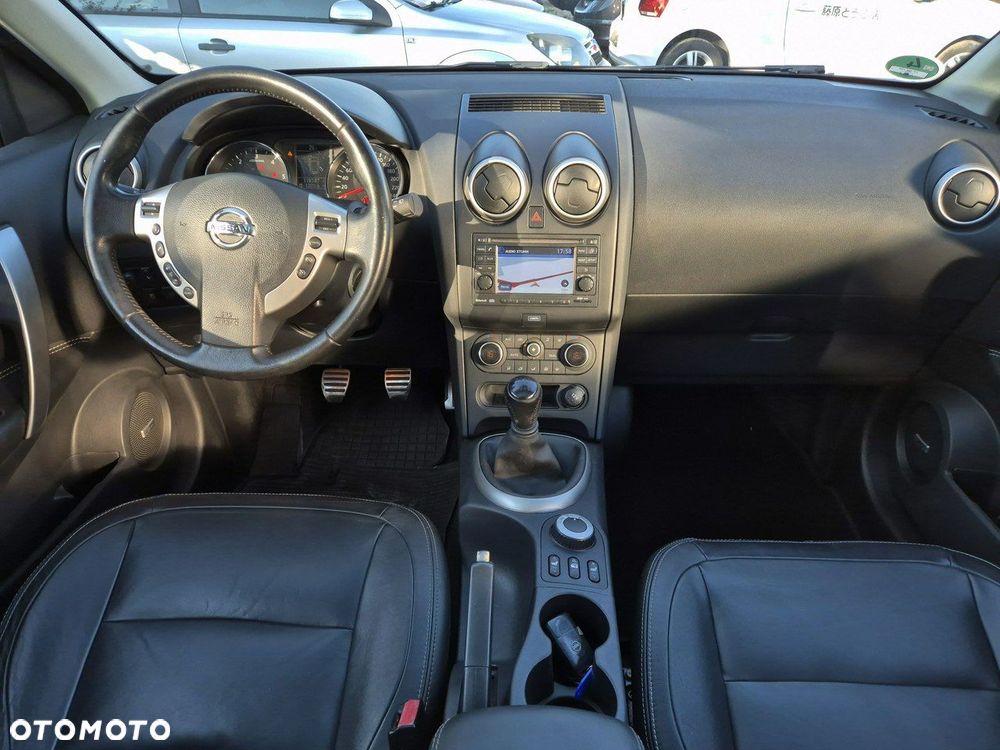 Nissan Qashqai+2 - 27