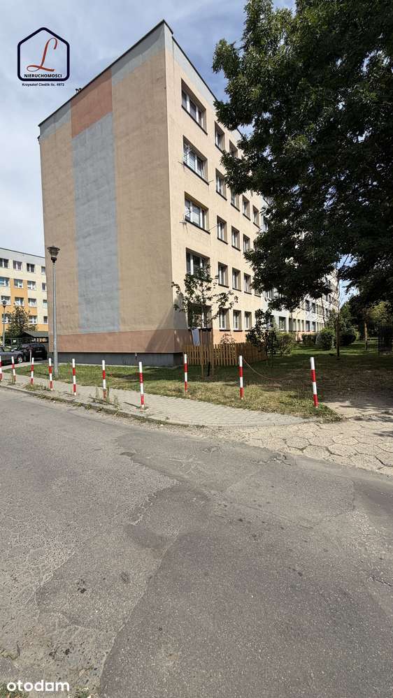 Mieszkanie 2 pokojowe o pow. 44,25m2, IIp. Al.Wolności 43.