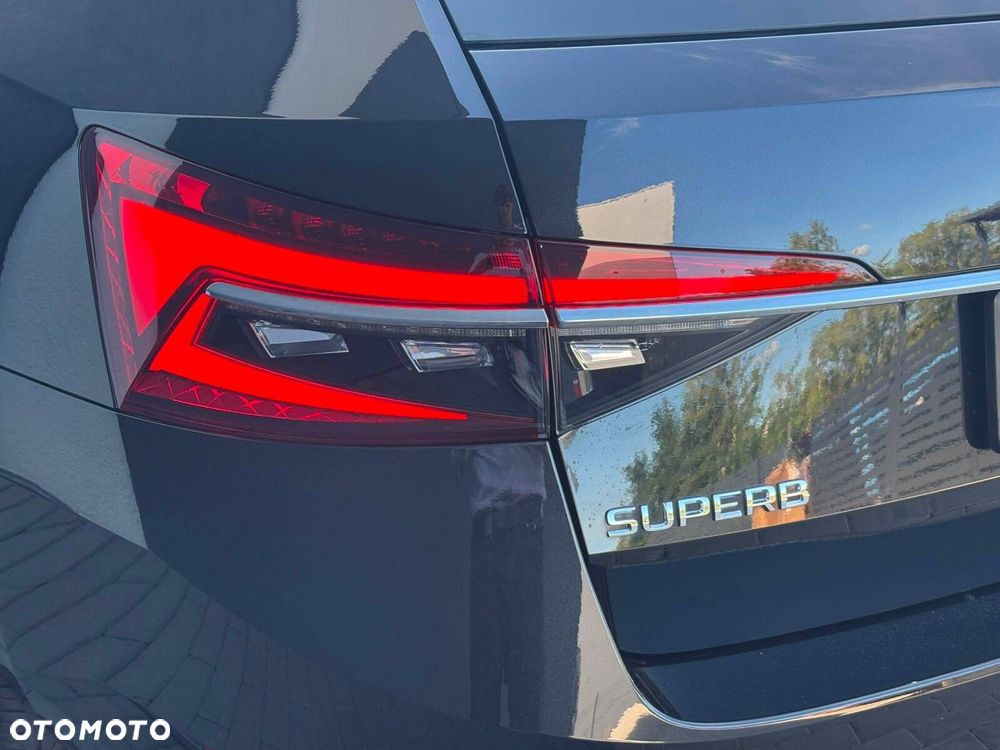 Skoda Superb 2.0 TSI Ambition DSG - 18