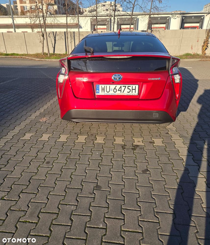 Toyota Prius Hybrid Executive - 6