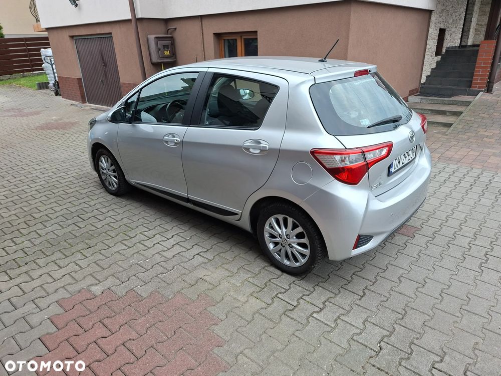Toyota Yaris - 6