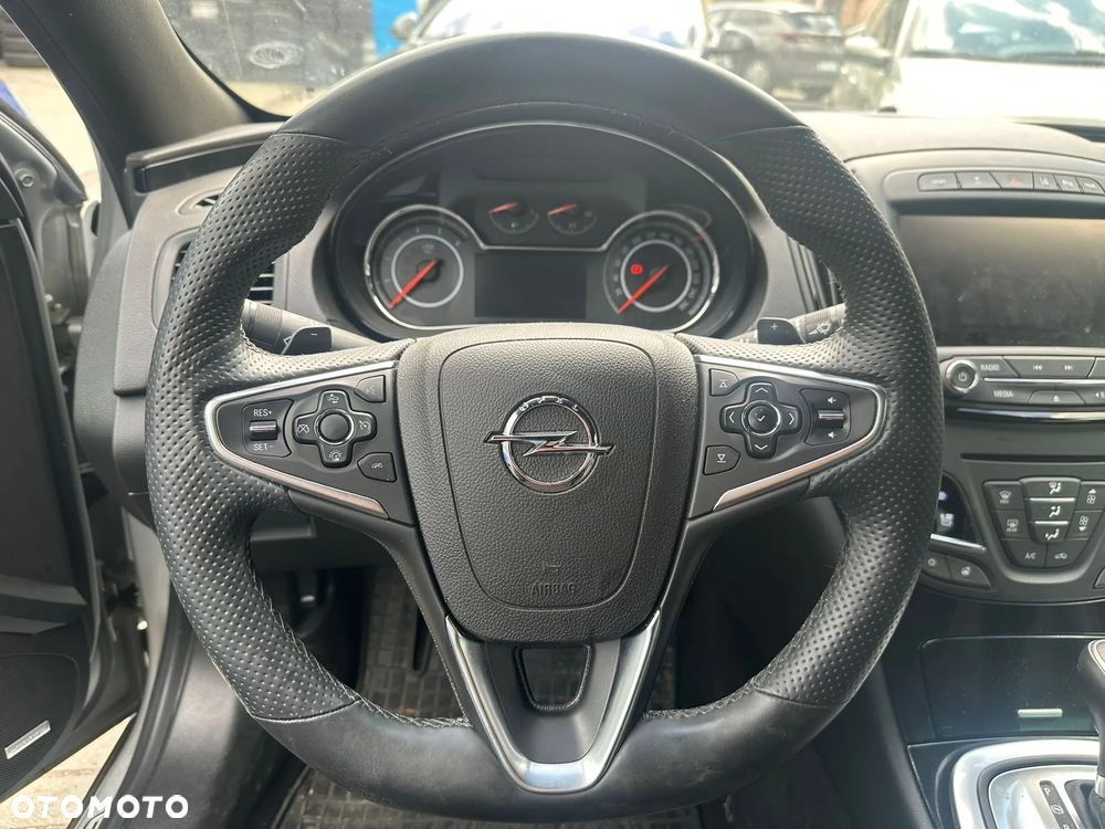 Opel Insignia 2.0 Bi Turbo CDTI 4x4 - 5