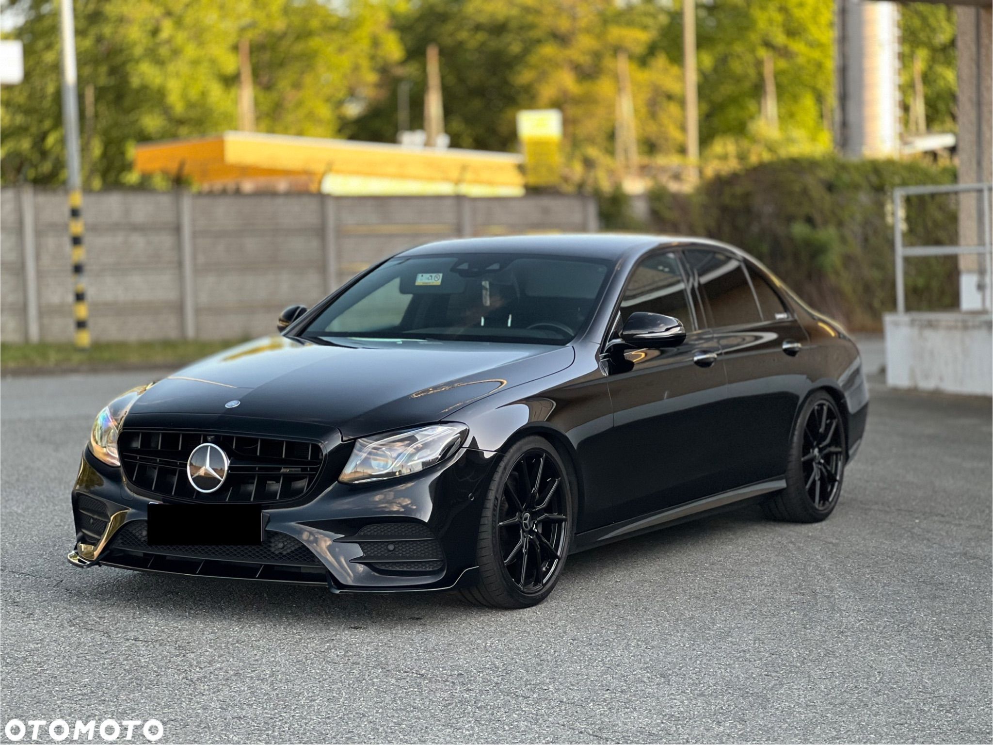 Mercedes-Benz Klasa E 220 d 9G-TRONIC - 1