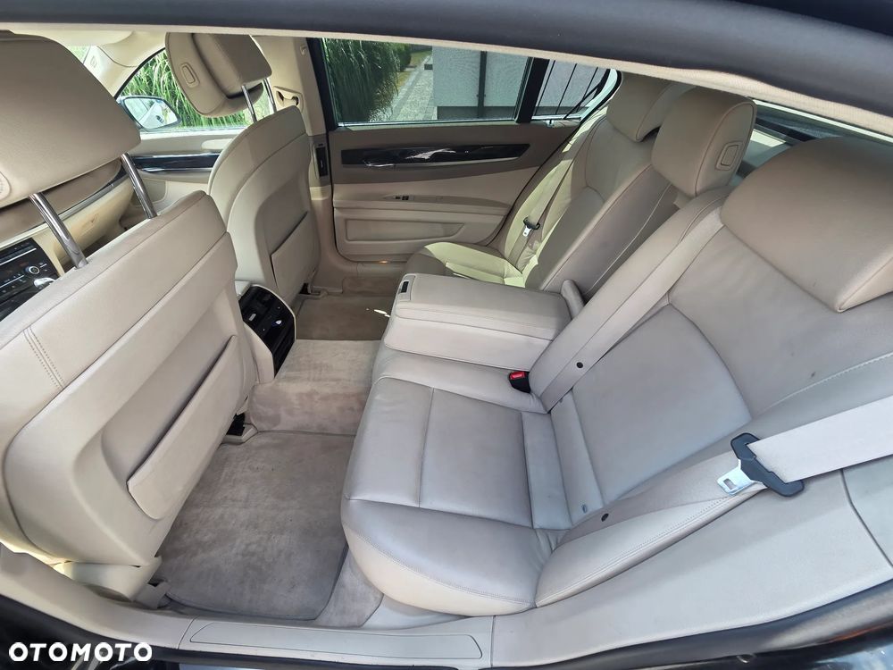 BMW Seria 7 730Ld - 10