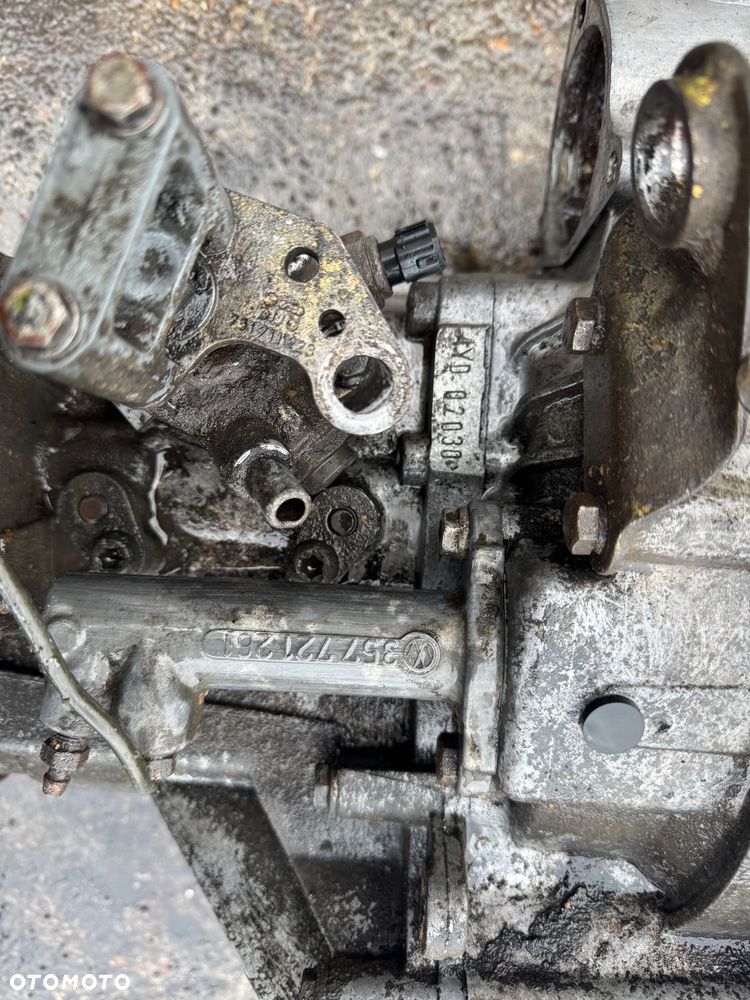 Skrzynia biegów manual Volkswagen VW T4 1.9 2.4 AYF DOL AYD - 12