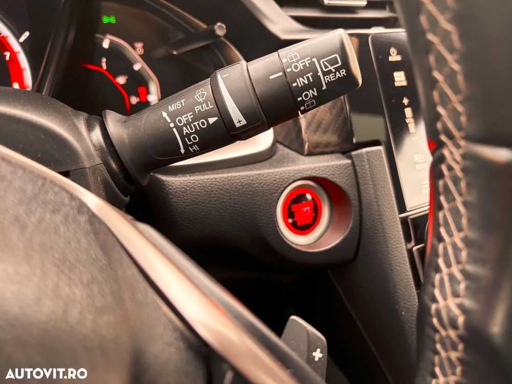 Honda Civic 1.5 VTEC Turbo CVT Sport - 21