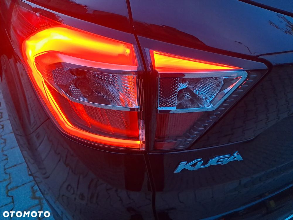 Ford Kuga 2.0 TDCi 4WD Titanium Plus - 28