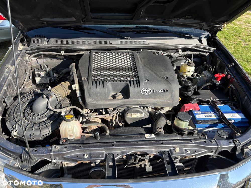 Toyota Hilux - 11