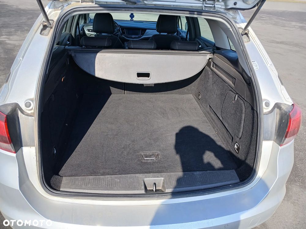 Opel Astra 1.6 CDTI Enjoy - 6