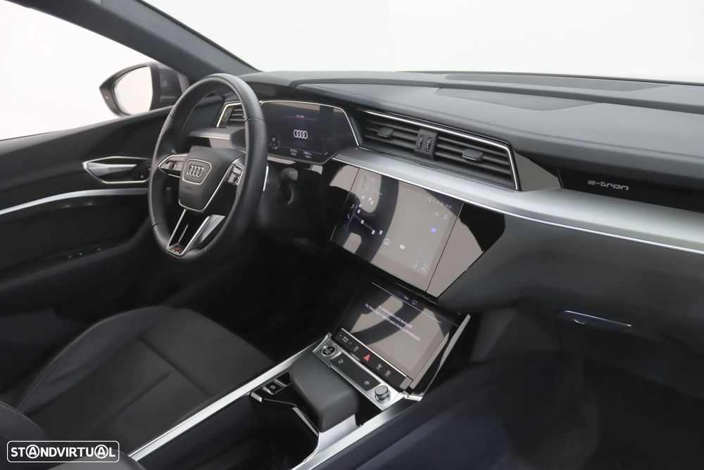 Audi e-tron 55 quattro S line - 5