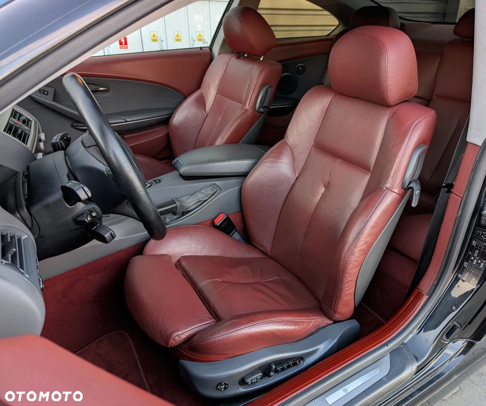 BMW Seria 6 645 Ci - 12