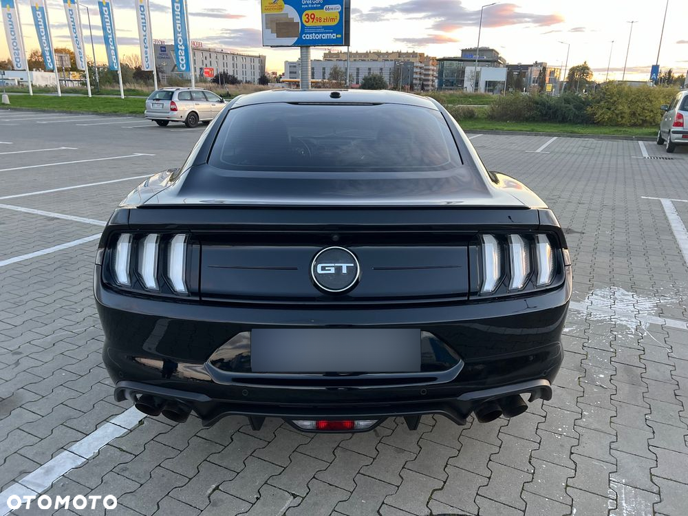 Ford Mustang 5.0 V8 GT - 12