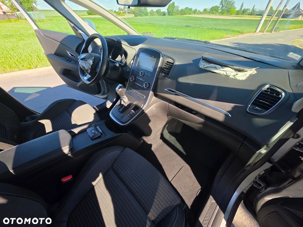 Renault Grand Scenic BLUE dCi 120 EDC LIMITED - 13