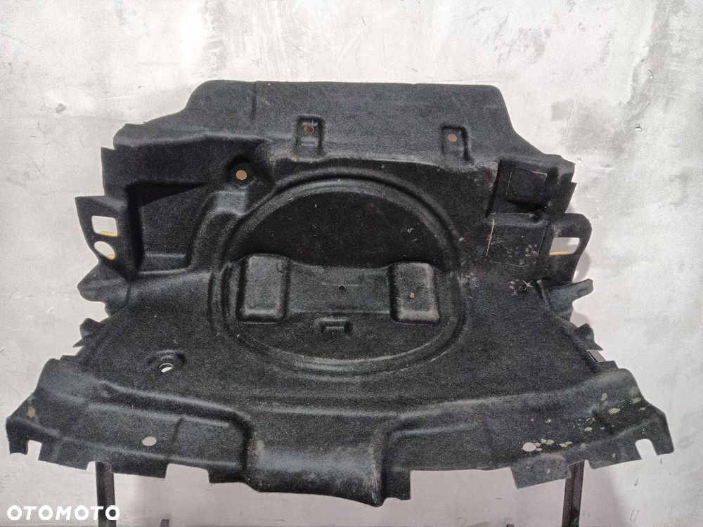PODŁOGA WYGŁUSZANIE BAGAŻNIKA AUDI E-TRON 4KE864602 - 4