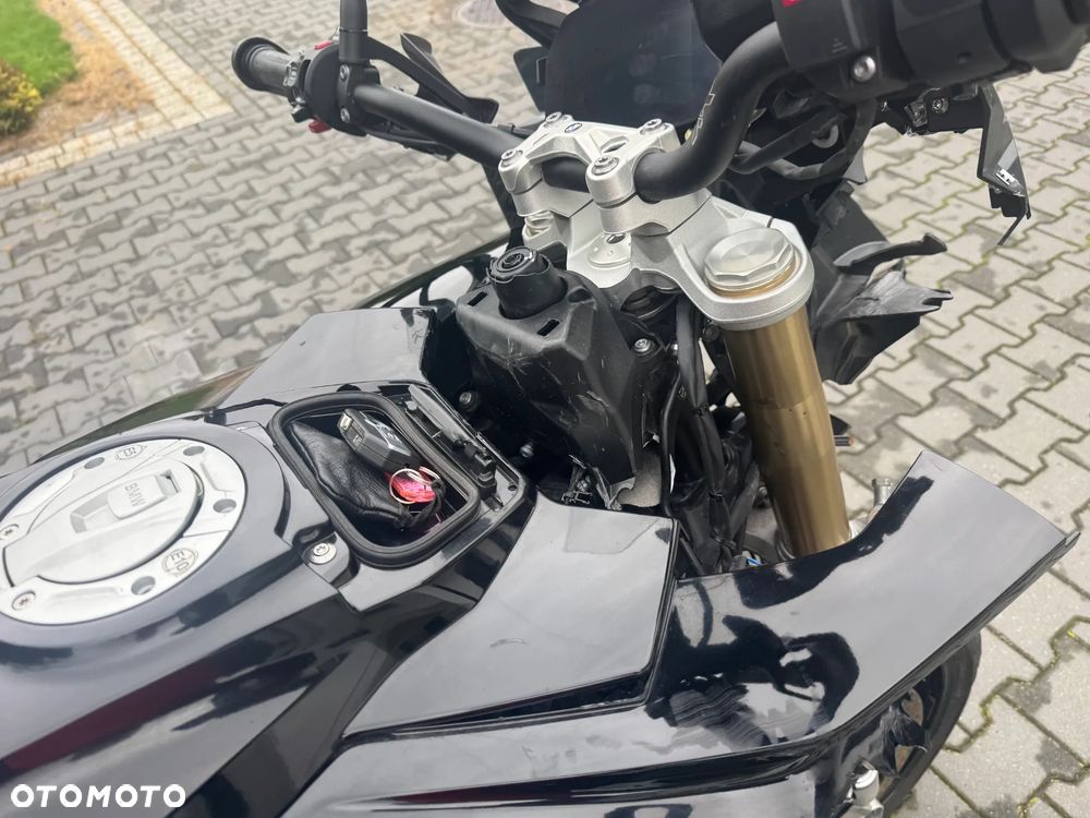 BMW XR - 22