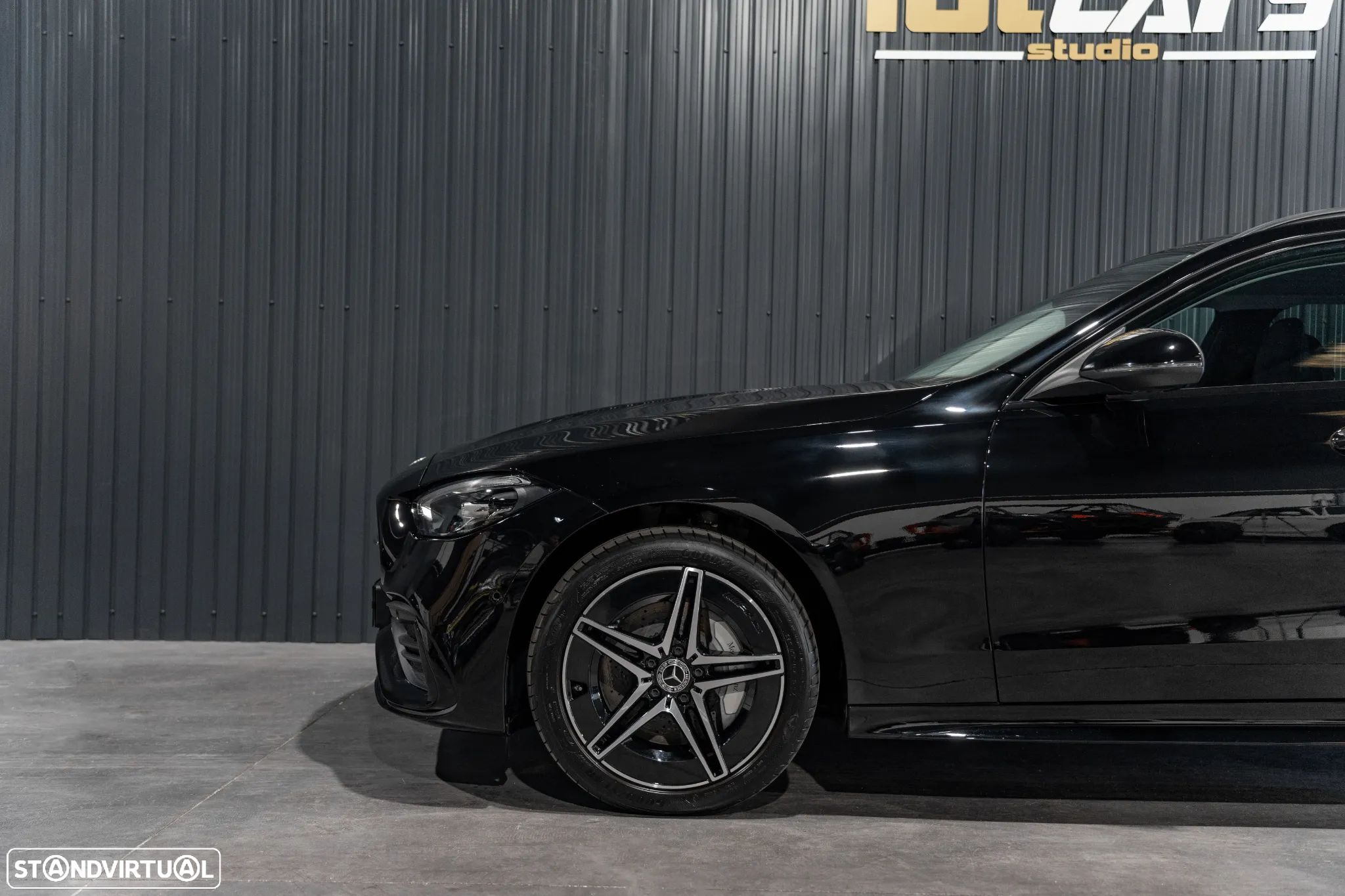 Mercedes-Benz C 300 e AMG Line - 31