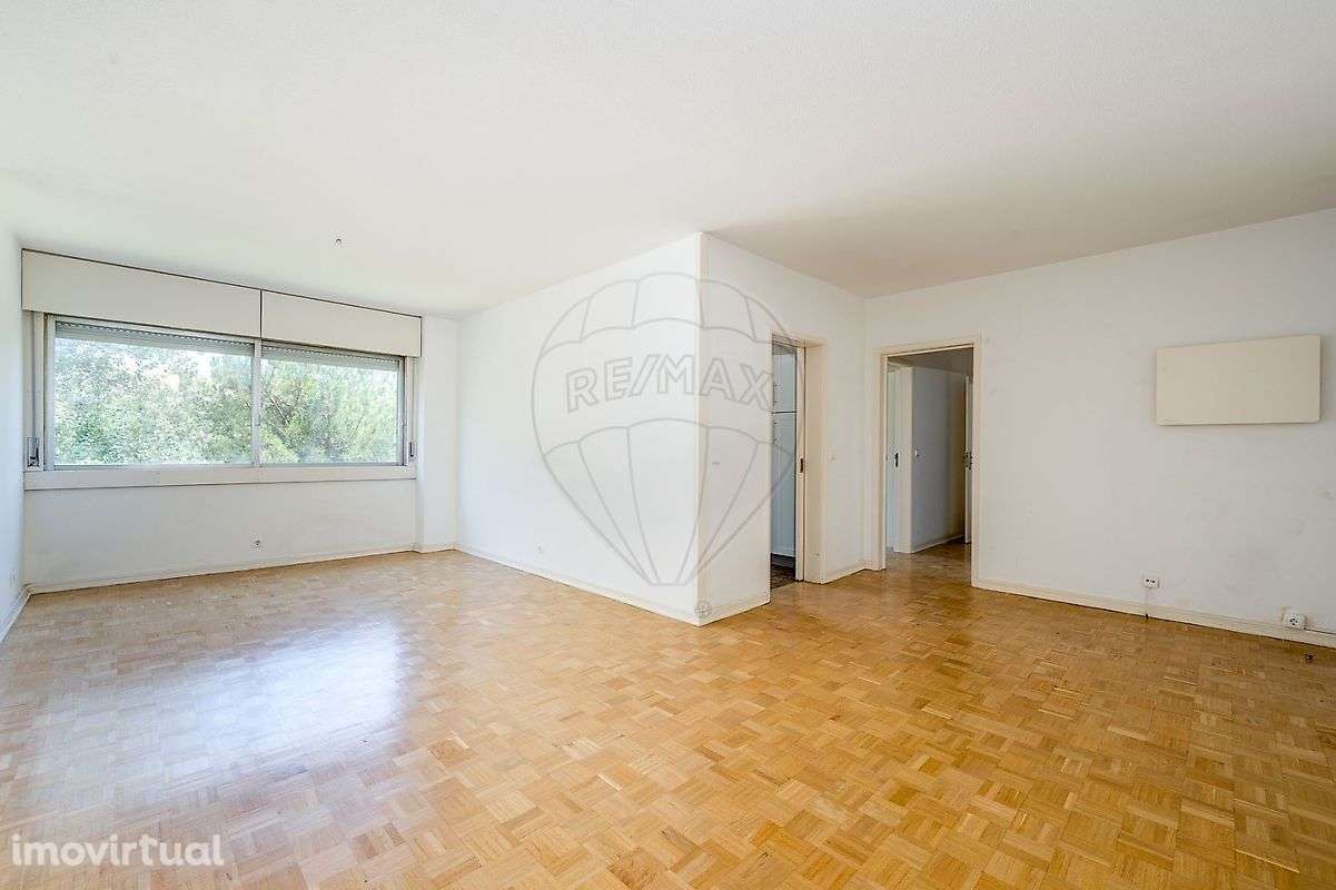 Apartamento T2 para arrendamento - Grande imagem: 2/16