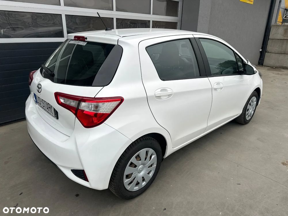 Toyota Yaris 1.5 Active - 3