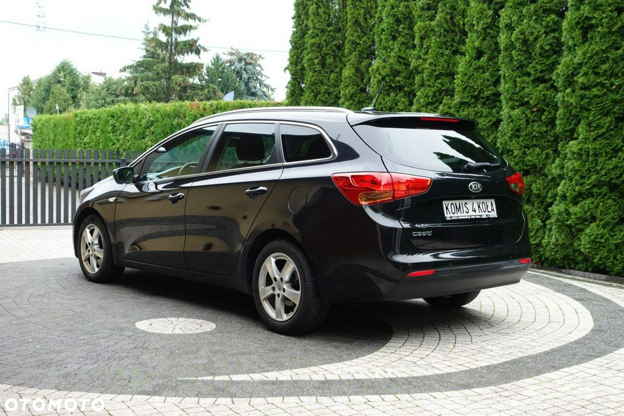 Kia Ceed - 5