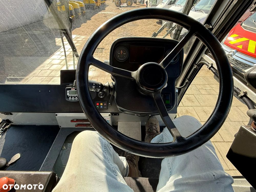 Inny BUCHER CITYCAT 5000 - 11
