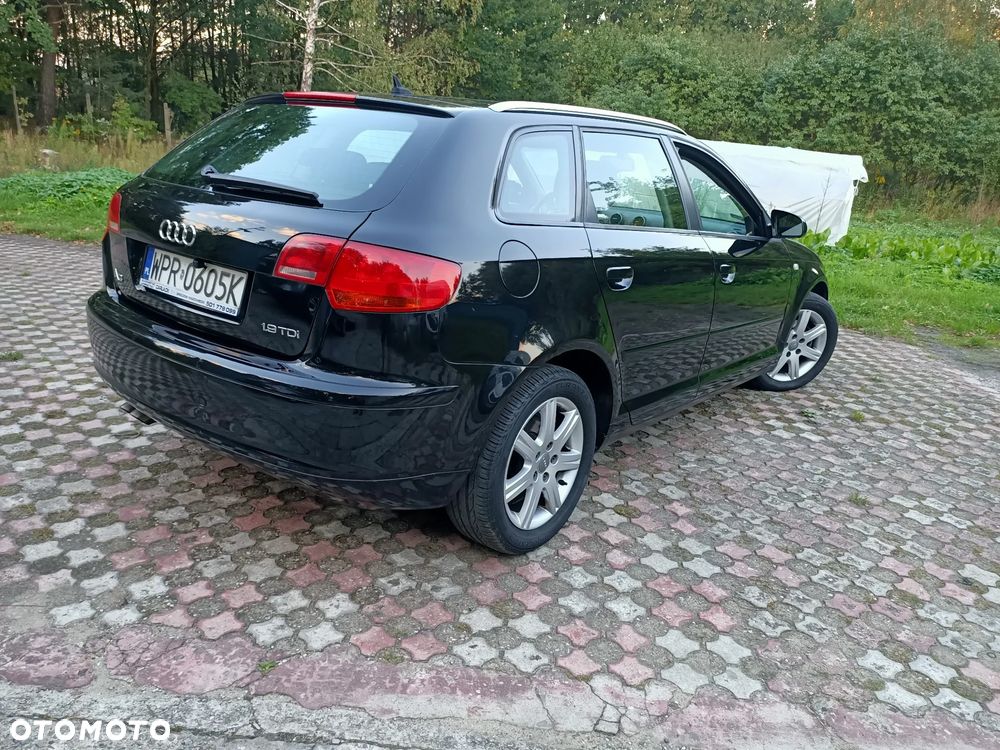 Audi A3 - 8