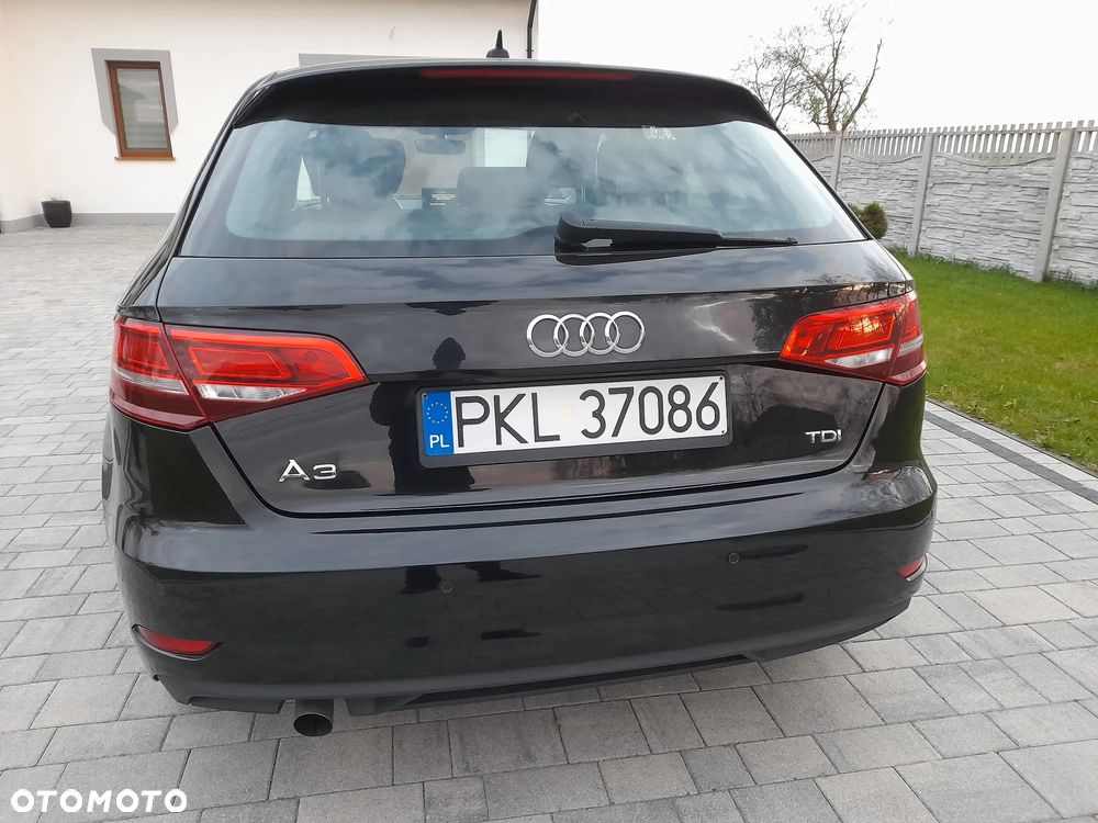 Audi A3 Sportback 1.6 TDI (clean diesel) Attraction - 4