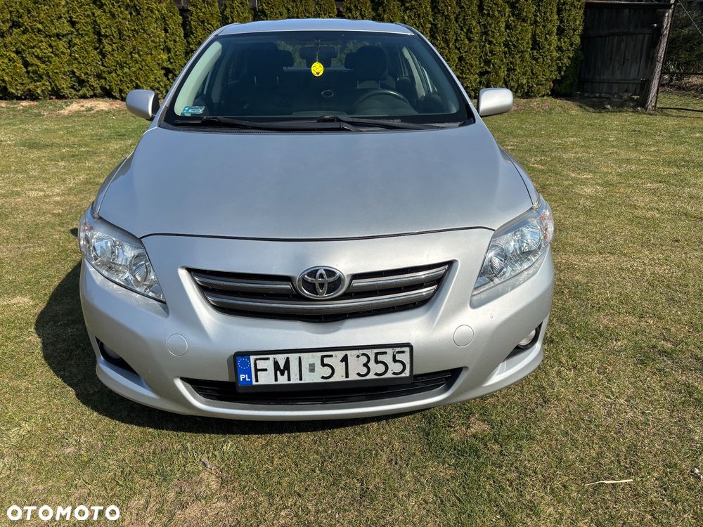 Toyota Corolla 1.6 VVT-i Premium - 1