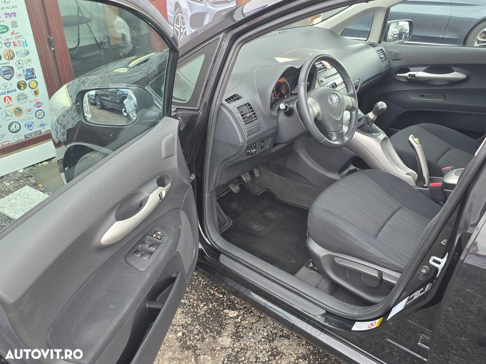 Toyota Auris 1.4 VVT-i Luna - 14