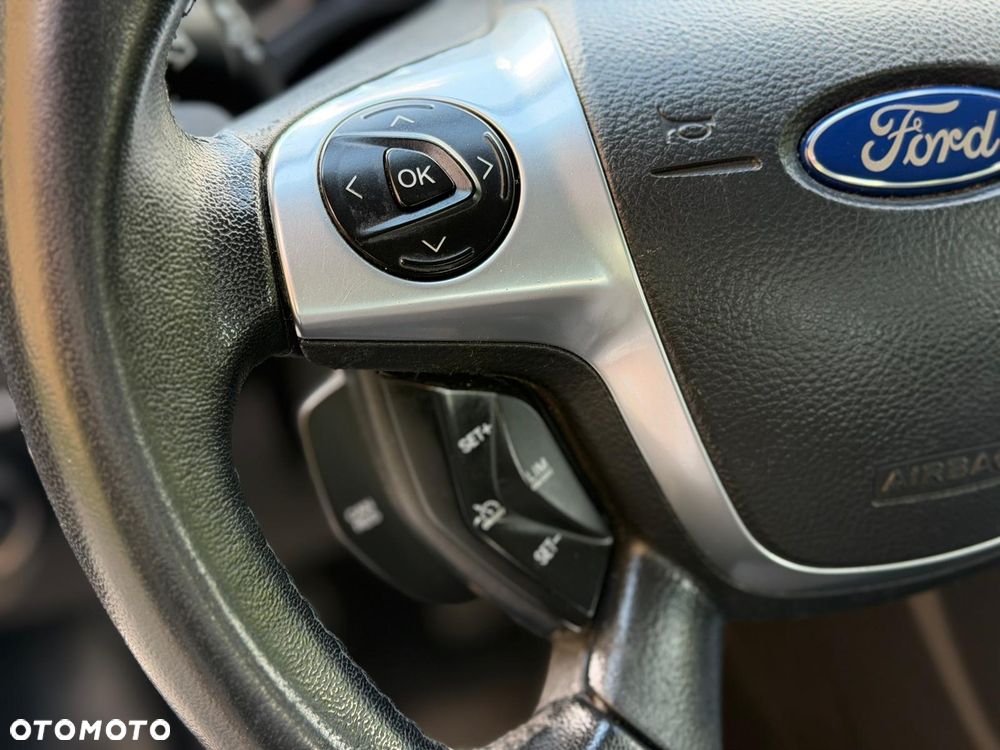 Ford Focus 1.0 EcoBoost Titanium ASS - 14
