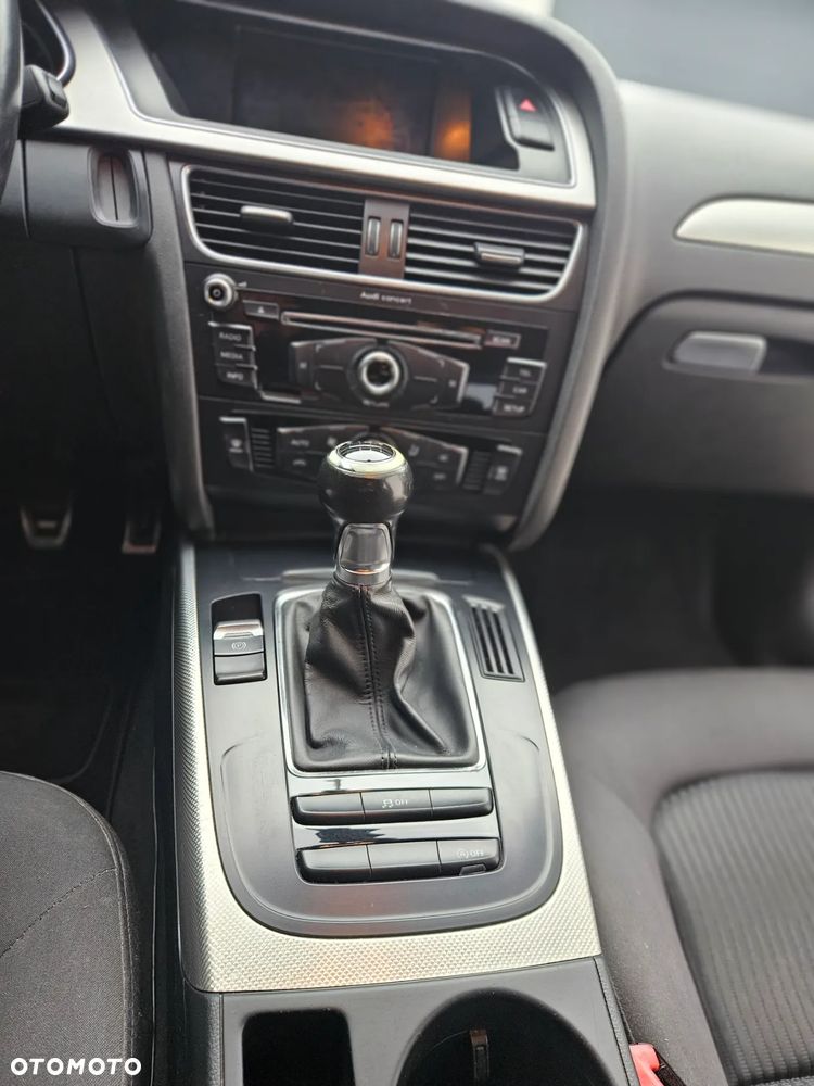 Audi A4 Limousine 2.0 TDI - 10